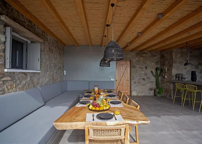 Mykonian Luxury Villa Filyra - Private Pool