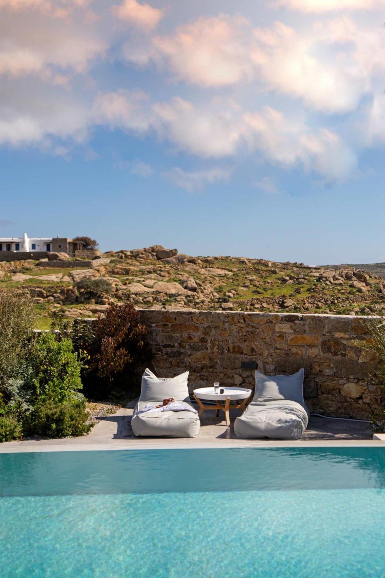 Villa Mykonian Luxury Filyra - Private Pool Plintri