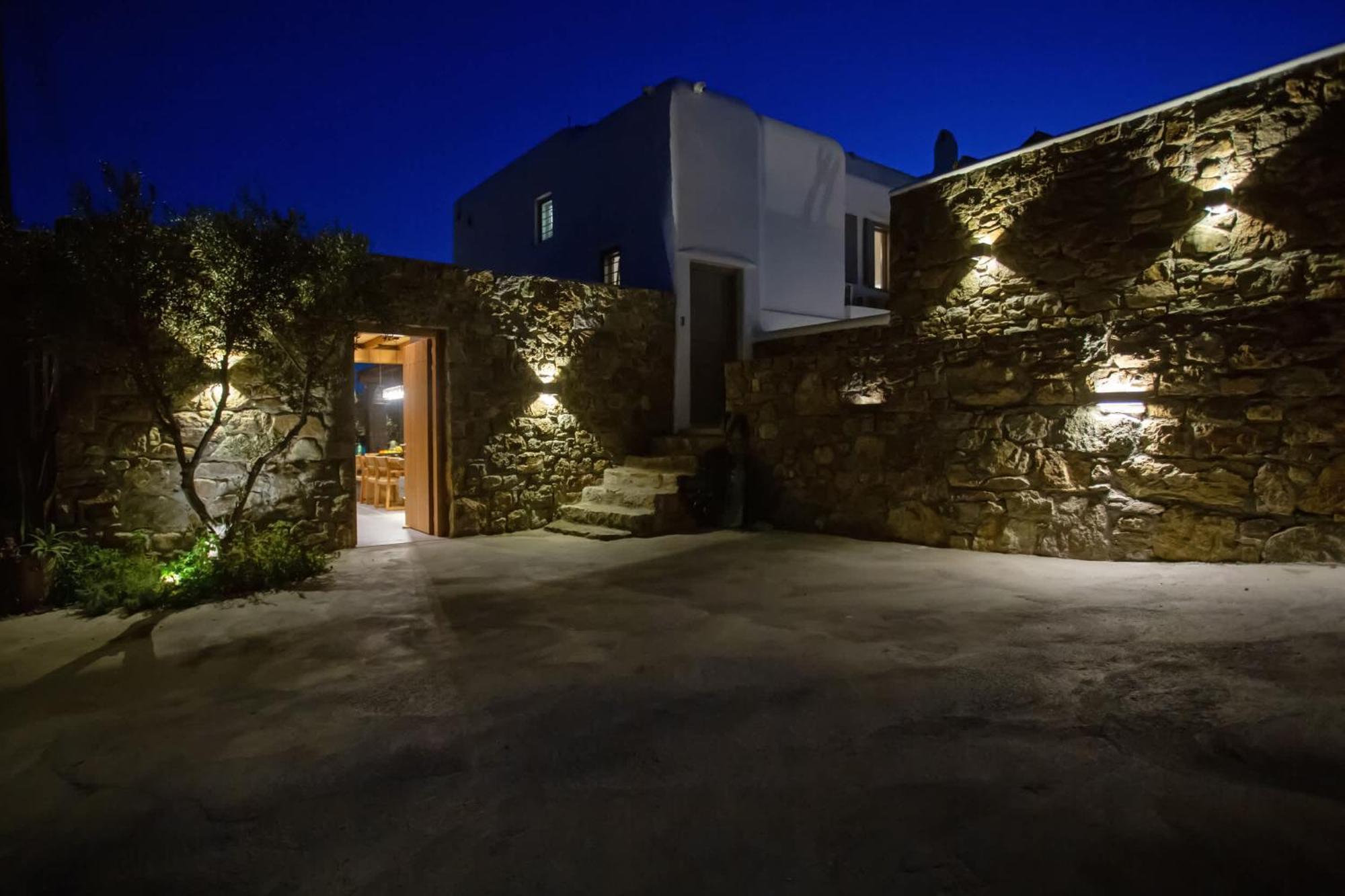 Mykonian Luxury Filyra - Private Pool *
