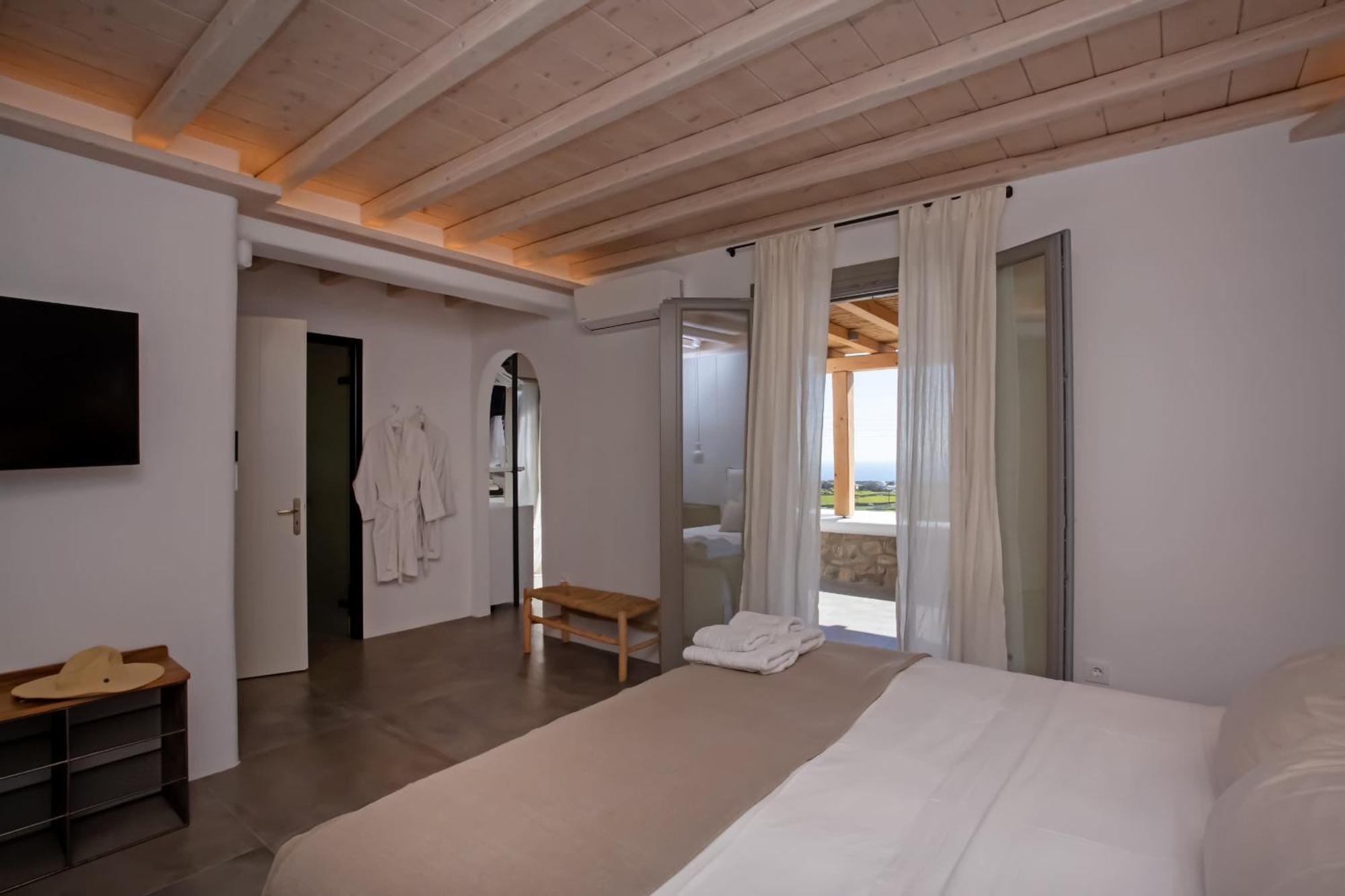 Mykonian Luxury Filyra - Private Pool *