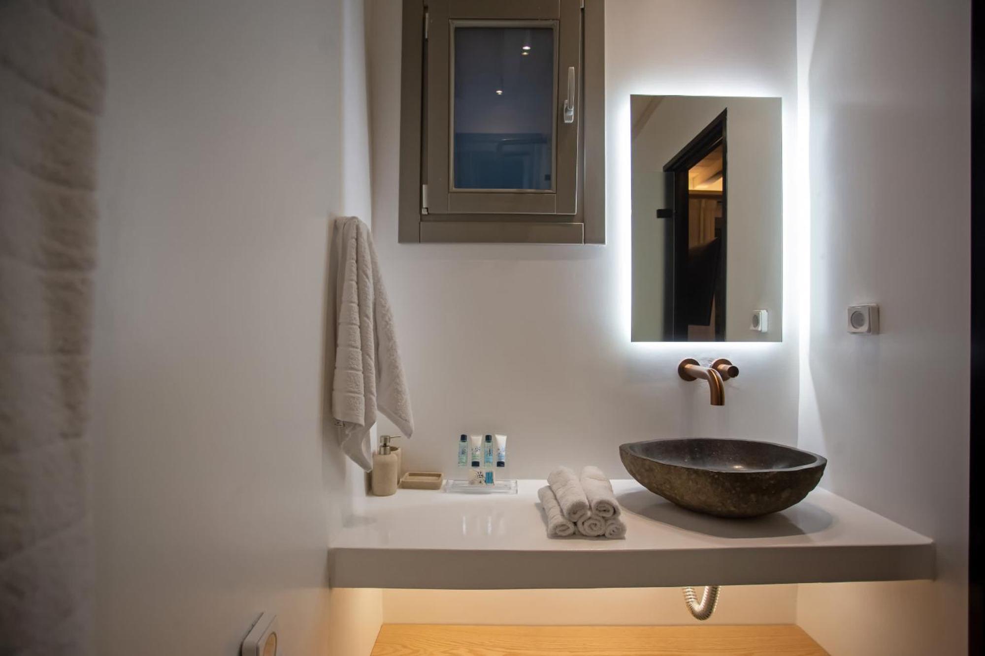 Mykonian Luxury Filyra - Private Pool